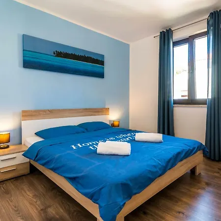 Lungo_mare Appartement Pula